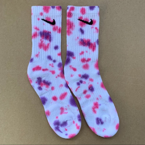 Custom Nike Tie Dye Crew Socks 2 Pack Gift Set - Picture 6 of 10